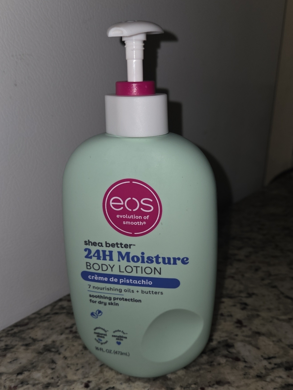 eos Shea Better 24H Moisture Body Lotion - Creme de Pistachio (Green)